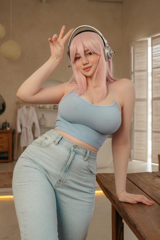 Alina Becker: Bio, Age, Career & Net Worth 2026