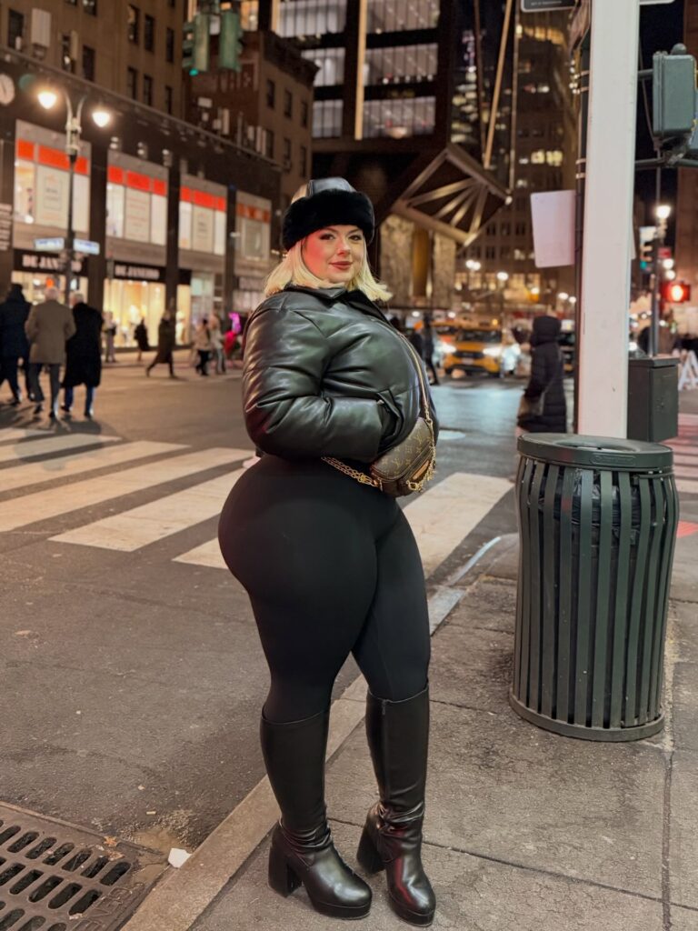 Mysticbeing: Age, Career, Height, Boyfriend & Net Worth 2026