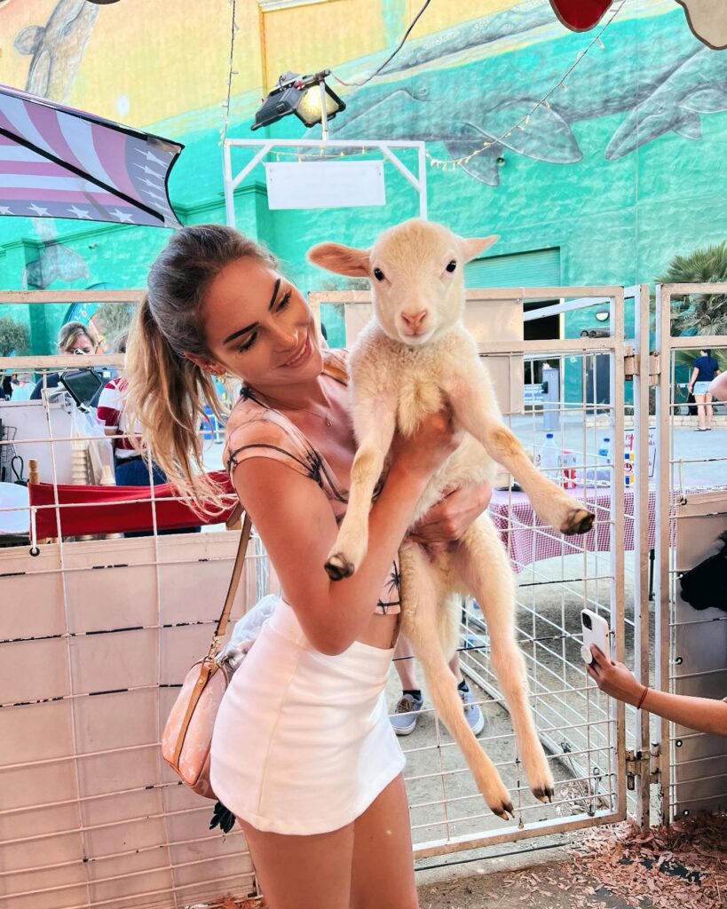 Who Is Sydney Cole? Age, Career, Height & Net Worth