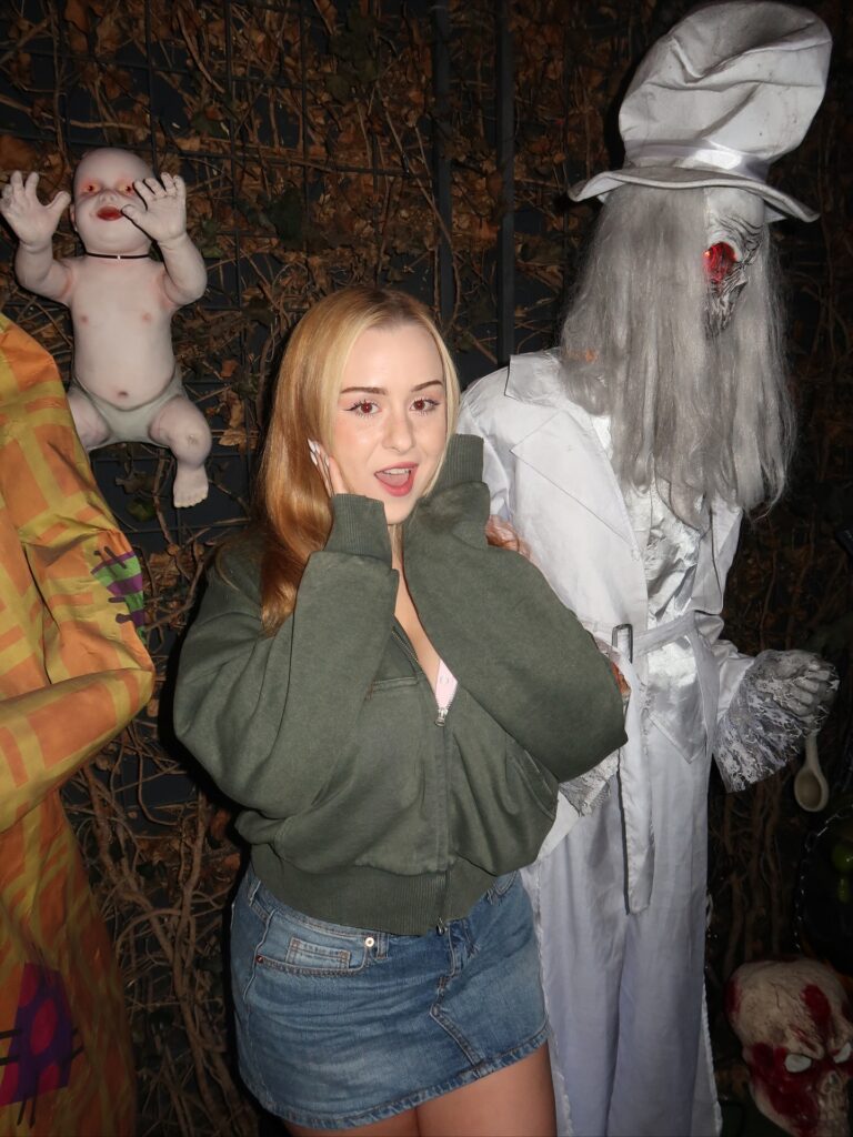 Zoey Uso: Age, Net Worth 2026, Height, Career & Bio