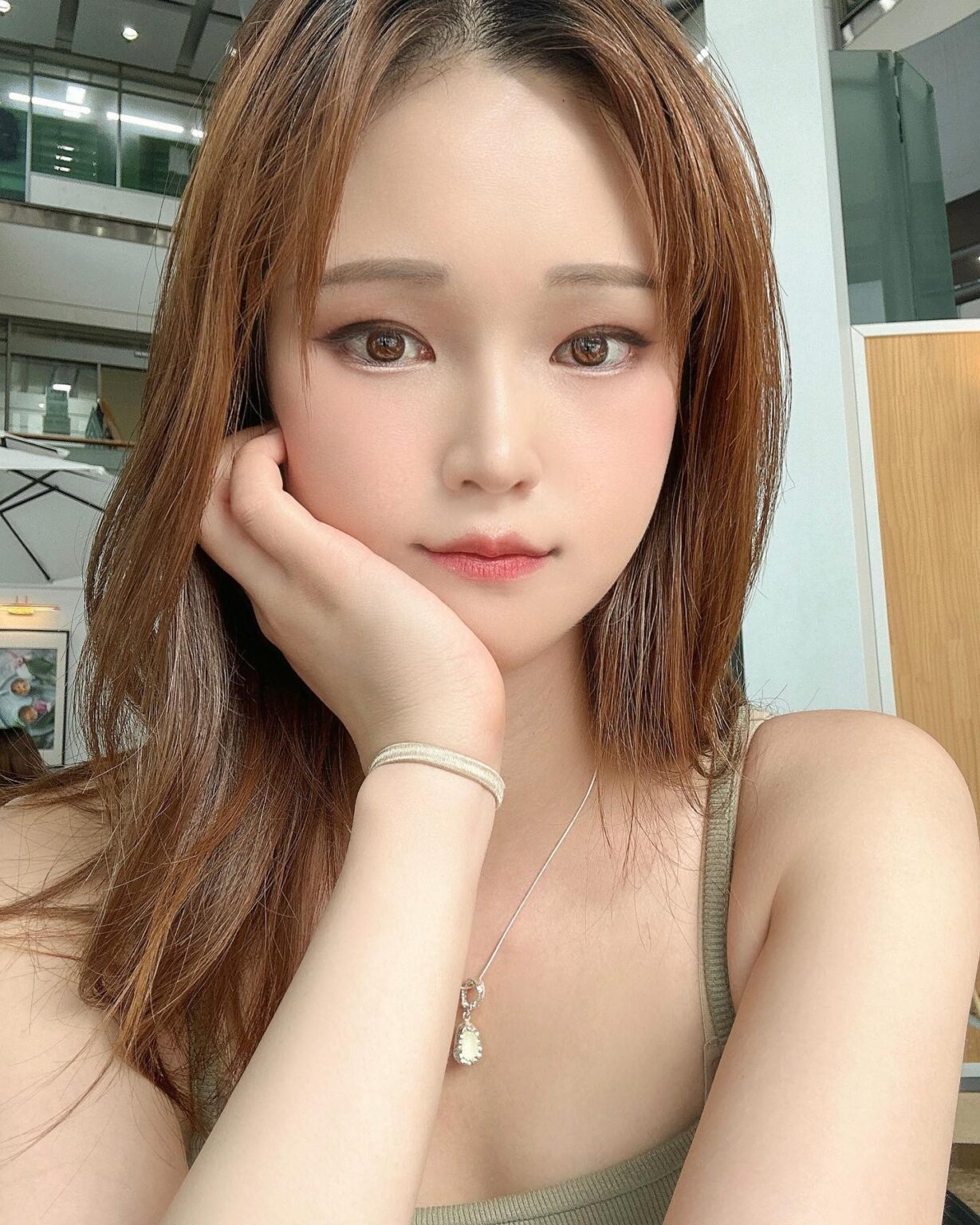 Who is Yuyuhwa? Complete Biography, Age, Career & Net Worth 2026