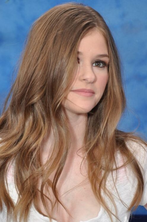 Lara Brookes Biography: Age, Career, Net Worth & Life Story 2026